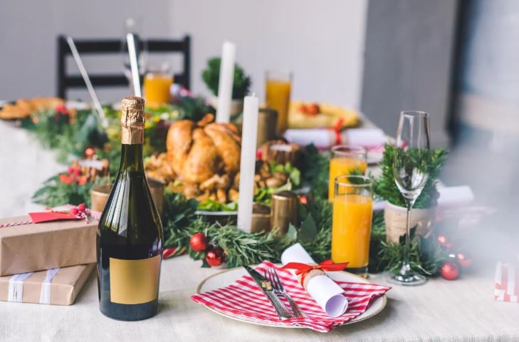 New Year’s Table: A Checklist Not To Forget Anything