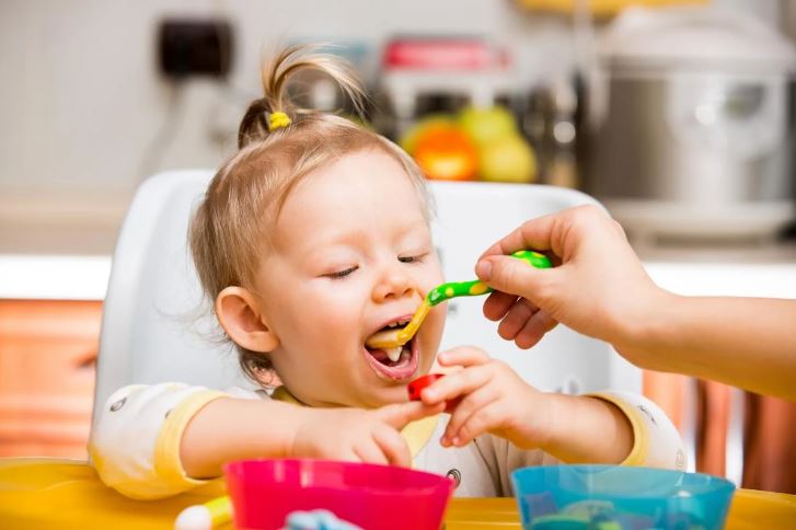 If Your Child Doesn’t Eat Enough: Reasons and Tips for Parents of Small Children