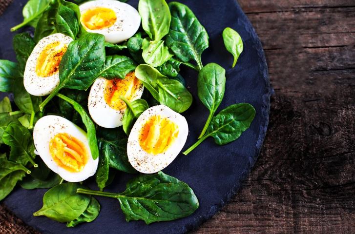 How to Boil a Broken Egg in the Shell and Without: Tips That Will Surprise You