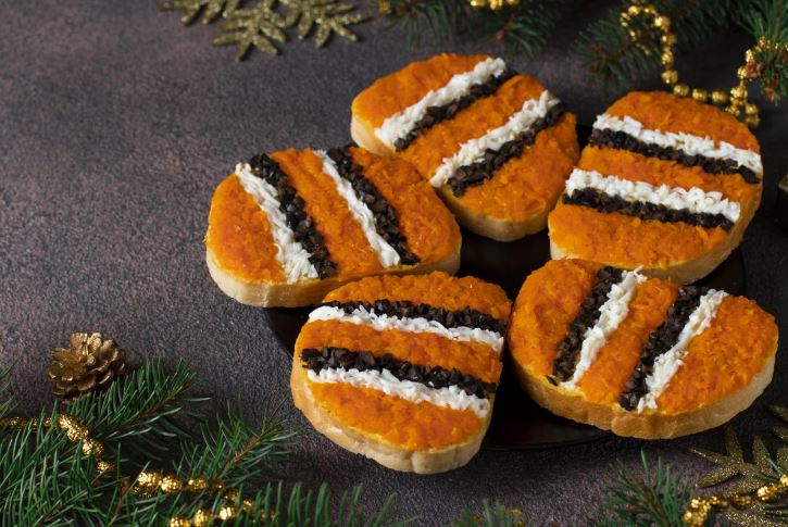 Quick New Year Sandwiches: The Best Recipes for the Holiday Table