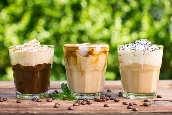 How to Froth Milk at Home: Homemade Lattes Using Improvised Means