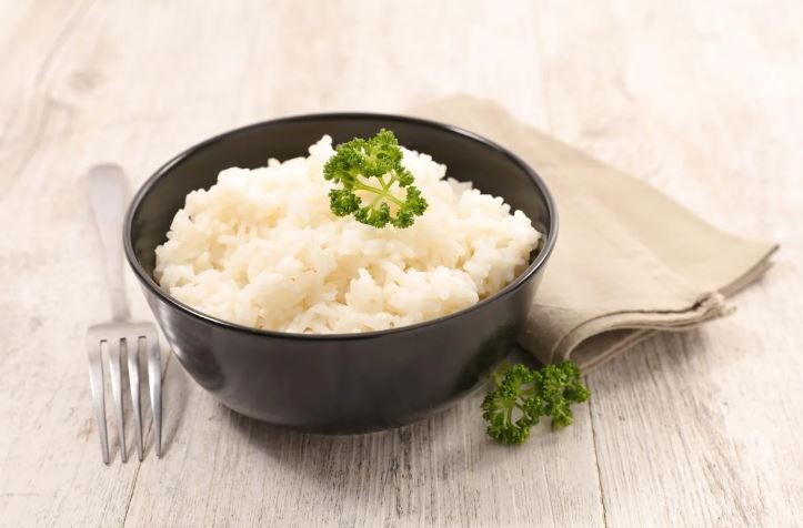 No Sticking and No Sticking: How to Cook Rice in a Pot, Microwave and Multicooker